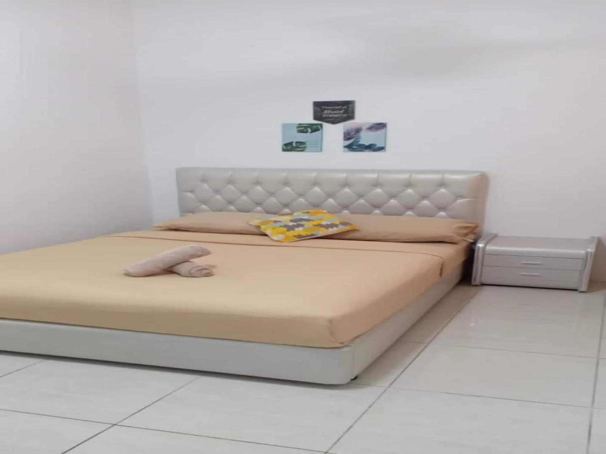 Oyo 91086 Bayu Service Apartment Kuah Exterior photo