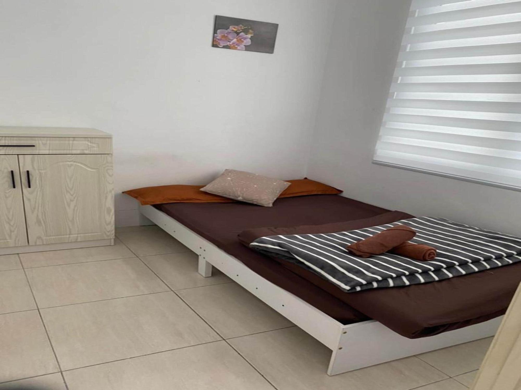 Oyo 91086 Bayu Service Apartment Kuah Exterior photo